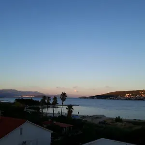 Nika Apartman